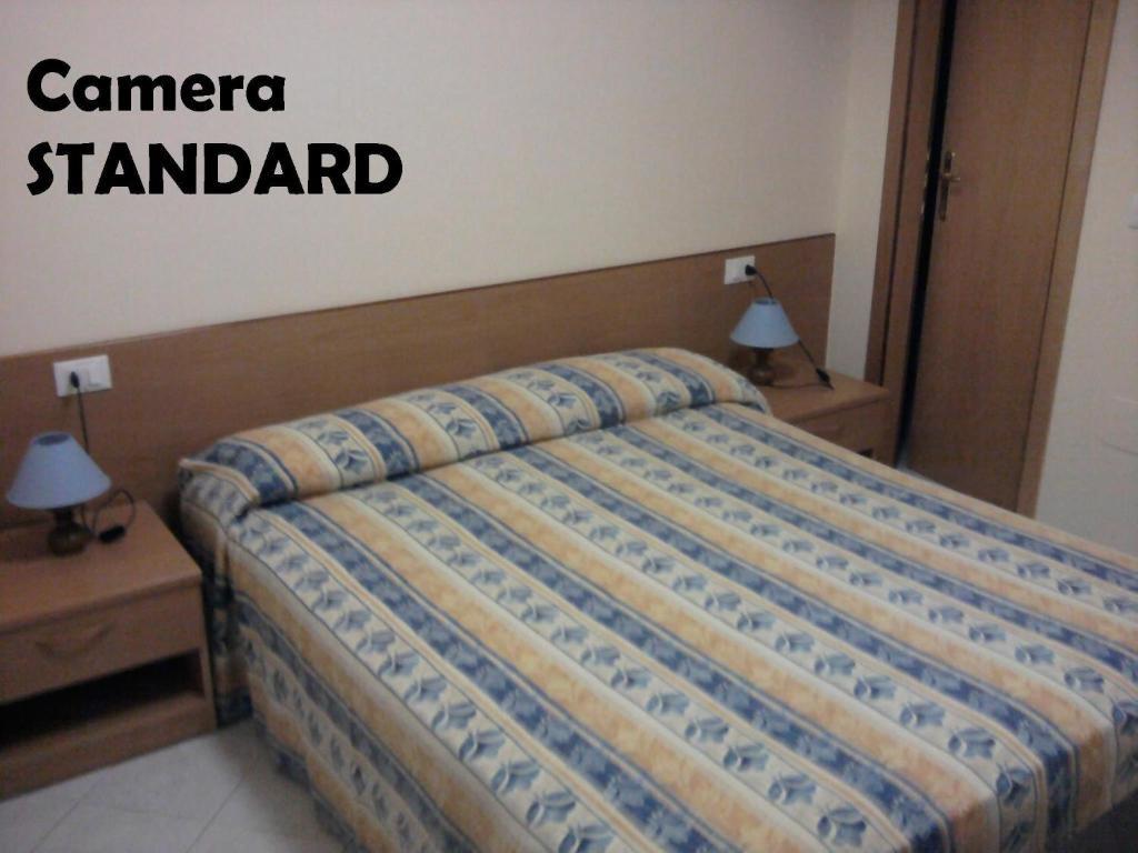 Hotel Flora Marina Di Bibbona Room photo